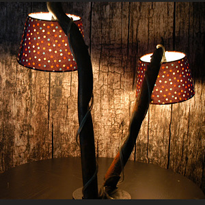 Lampe aus Altschrott zweiarmig