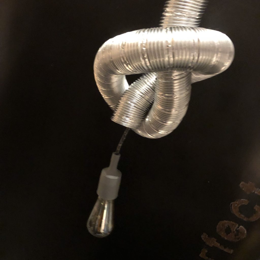 Lampe aus L&uuml;ftungsrohr